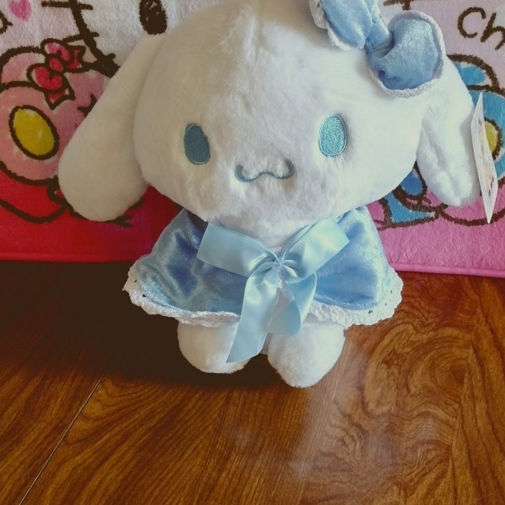 Cinnamoroll Plushie Blue Bow